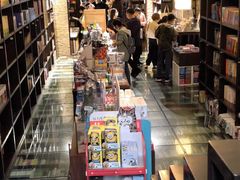 -钟书阁(松江泰晤士小镇店)