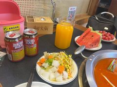 -沸炉重庆老火锅(军事博物馆店)