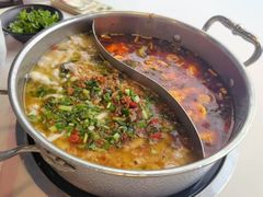 -德林酸菜鱼火锅(南丹店)