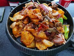 -撒拉人家.酸菜牦牛肉火锅