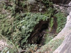 -龙水峡地缝景区