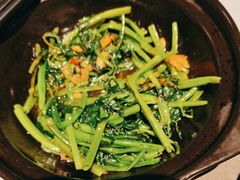 -港丽餐厅(来福士店)