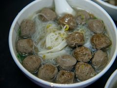 -潮镇老尾牛杂(环城西路店)