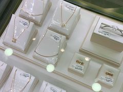-海星奢选二手奢侈品手表包包鉴定回收寄卖(墨玉南路店)