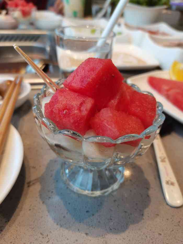 海底捞火锅(金沙和美店"家门口的一家海底捞,地方还算大的,由于临.