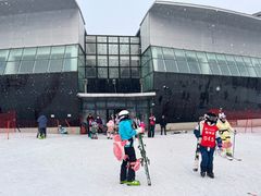 -亚布力新体委滑雪场