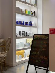 -F.N冻龄皮肤管理中心