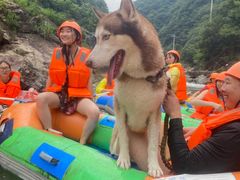 -安吉龙王山峡谷漂流