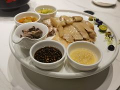 -闻见中国海南菜(K11店)