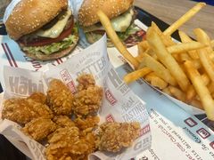 -The Habit Burger Grill 哈比特汉堡(复兴soho店)