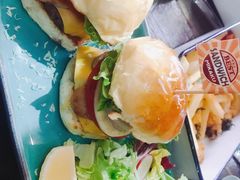 -MIKAKU(万达广场上海宝山店)