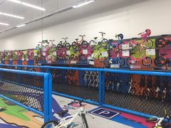 -迪卡侬(袁家岗店)