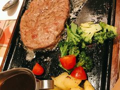 精选嫩肩牛扒-必胜客(WOW西丽店)