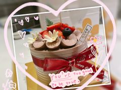 -花花卷卷·鲜食蛋糕(静安久光百货店)