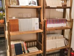 -瓦库茶馆17号(海汇港店)