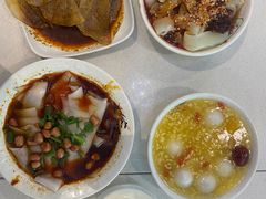 -舌尖尖传统小吃(万达店)
