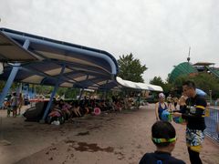 -欢乐水魔方水世界