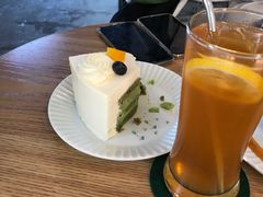 抹茶芒果鲜奶蛋糕-猫里有甜