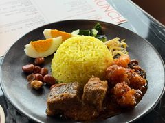 -FLAIR顶层餐厅酒吧(浦东丽思卡尔顿酒店)