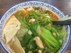 -重庆火红麻辣烫(伟超置业大厦店)