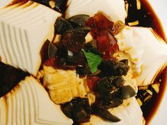 皮蛋豆腐-胖哥俩肉蟹煲(石家庄勒泰中心店)