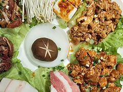 -三国惹火烤肉·中日韩烤肉集合店(百草路店)