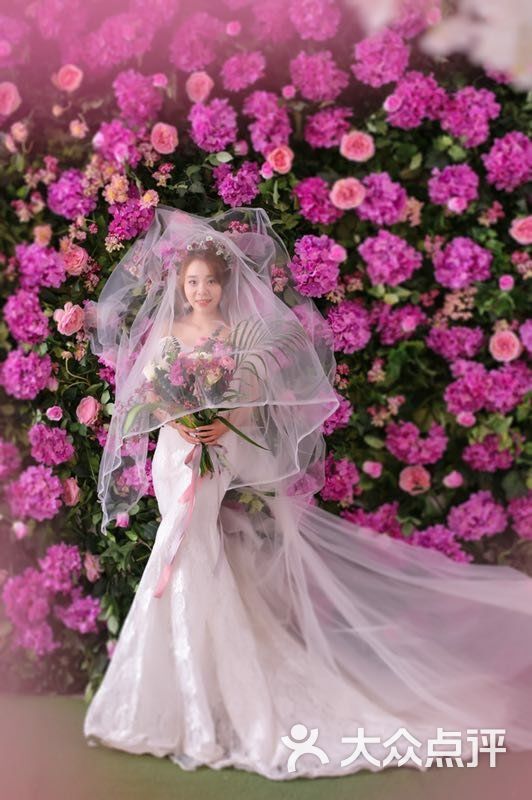 维纳斯婚纱摄影