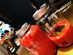 草莓遇见芭乐-素匠泰茶(三里屯SOHO工体奶茶店)