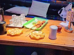-喜鹊音乐酒馆(西街店)