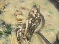 -陈大锅·岳阳鱼馆·地道岳阳菜(美食街店)