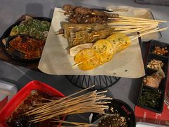 -何师烧烤Pro ·江湖川菜·小龙虾·精酿(太古里旗舰店)