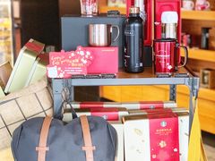 -星巴克(潍坊泰华广场店)