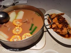 -肥仔文澳门猪骨煲(南京西路店)