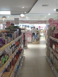 -孩子王(塘沽滨海万达店)