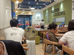 -李先生牛肉面大王(成都东站西广场店)