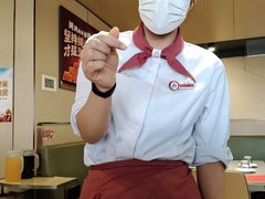 -海底捞火锅(宝龙广场夜宵主题店)
