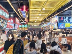 -八一好吃街·高品美食广场