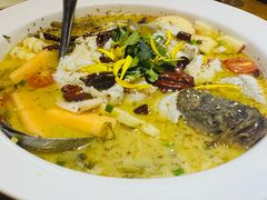 -花溪雨·森林餐厅(石基店)