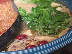 -王歘歘·chuǎ火锅(五道营店)