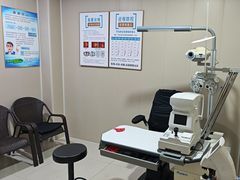 -光明眼镜·蔡司授权(徐泾店)