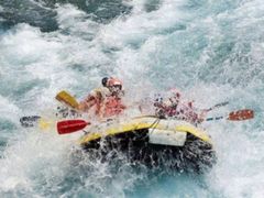 -紫荆关长城漂流