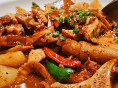 -黄泥岗·地道湖北菜(奥特莱斯店)