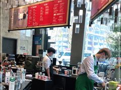 -星巴克臻选(湖滨道店)