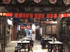 大堂-丹虾|文和友小龙虾·烙锅(陕西路旗舰店)