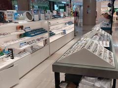 -宝岛眼镜·蔡司·依视路·青少儿近视防控验配中心(西市城购物中心店)