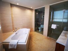 -日喀则乔穆朗宗酒店