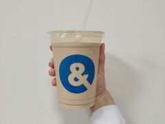 哥斯达黎加冰拿铁-COFFii&JOY(龙江新城市广场店)