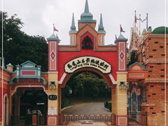 -龙凤山庄影视度假村
