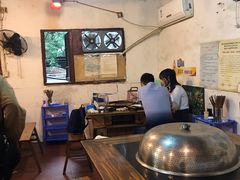 -苟味道老火锅(黄桷坪店)