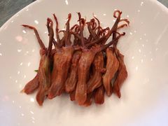 -侬佳蒸菜馆(听潮店)